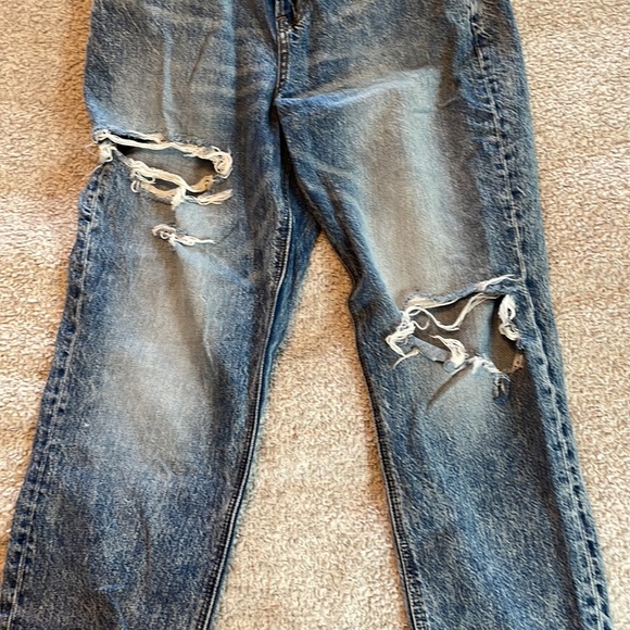 American Eagle Acid Wash Mom Jeans - Picture 3 of 4